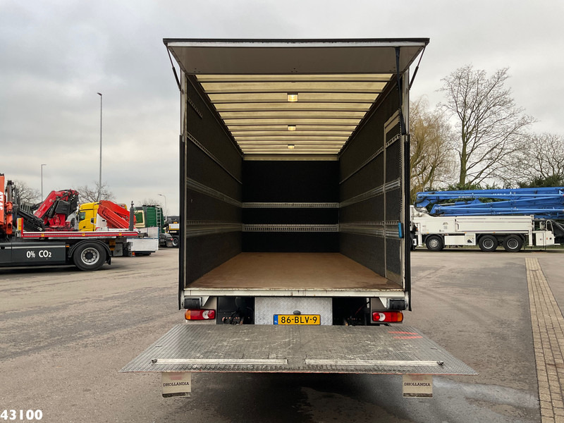 DAF FA LF 210 Euro 6 with DHollandia taillift - Camião furgão: foto 4 DAF FA LF 210 Euro 6 with DHollandia taillift - Camião furgão: foto 4