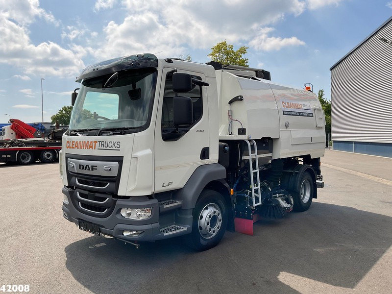 DAF FA LF 230 Johnston VT 650 - Varredora urbana: foto 3 DAF FA LF 230 Johnston VT 650 - Varredora urbana: foto 3