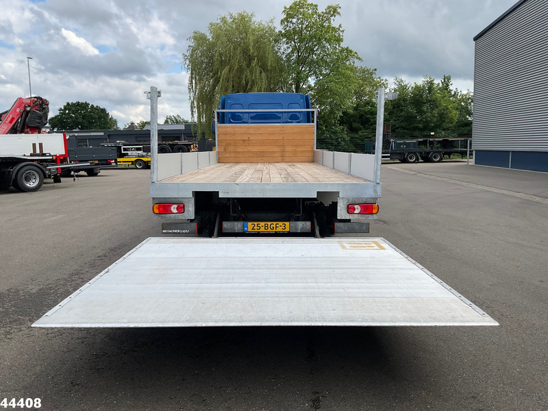 DAF FA LF 250 Euro 6 Autotransporter met laadklep - Camião transporte de veículos: foto 4 DAF FA LF 250 Euro 6 Autotransporter met laadklep - Camião transporte de veículos: foto 4