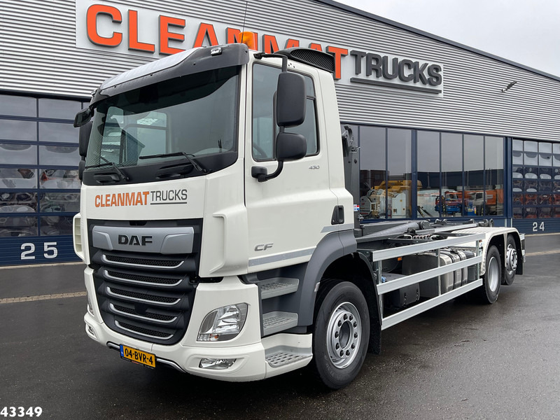 DAF FAN CF 430 VDL 21 Ton haakarmsysteem - Camião polibenne: foto 2 DAF FAN CF 430 VDL 21 Ton haakarmsysteem - Camião polibenne: foto 2