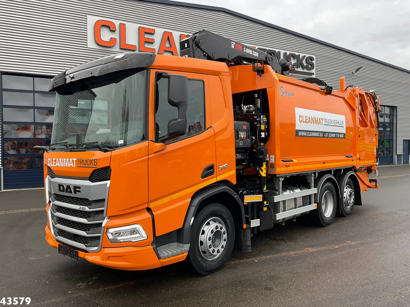 DAF FAN XD 340 Hiab 23 Tonmeter laadkraan - Caminhão de lixo: foto 2 DAF FAN XD 340 Hiab 23 Tonmeter laadkraan - Caminhão de lixo: foto 2