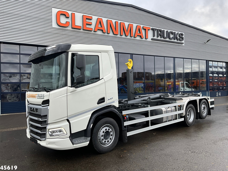 DAF FAN XD 450 Euro 6 Hyvalift 26 Ton haakarmsysteem - Camião polibenne: foto 2 DAF FAN XD 450 Euro 6 Hyvalift 26 Ton haakarmsysteem - Camião polibenne: foto 2