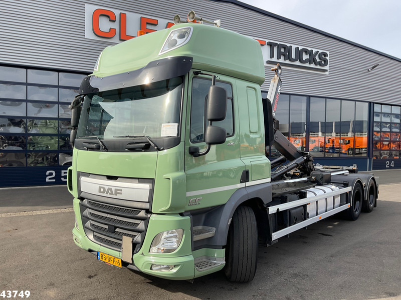 DAF FAS CF 440 Euro 6 Hiab 21 Ton haakarmsysteem - Camião polibenne: foto 1 DAF FAS CF 440 Euro 6 Hiab 21 Ton haakarmsysteem - Camião polibenne: foto 1