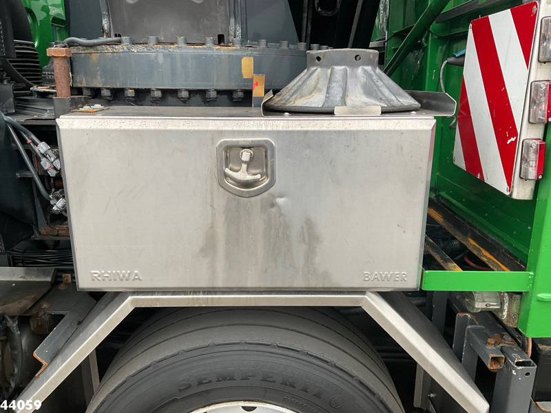 Locação financeira de DAF FAX 85 CF 410 Euro 5 Fassi 66 Tonmeter laadkraan DAF FAX 85 CF 410 Euro 5 Fassi 66 Tonmeter laadkraan: foto 9