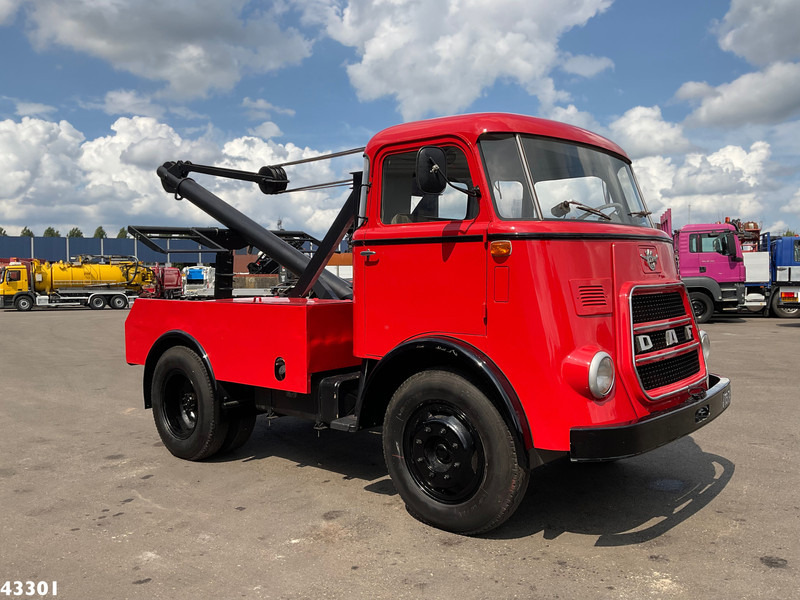 DAF T1300 ''Kikker'' Bergingswagen - Caminhão reboque: foto 3 DAF T1300 ''Kikker'' Bergingswagen - Caminhão reboque: foto 3