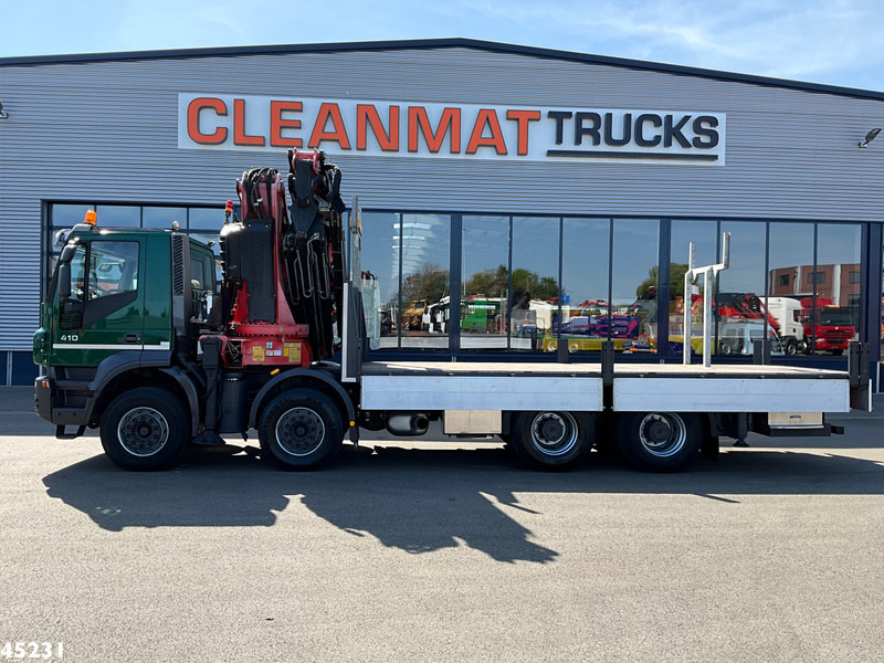 Iveco Trakker AD410T41 Fassi 80 Tonmeter laadkraan + Fly-Jib Just 80.441 Km! - Camião grua: foto 4 Iveco Trakker AD410T41 Fassi 80 Tonmeter laadkraan + Fly-Jib Just 80.441 Km! - Camião grua: foto 4