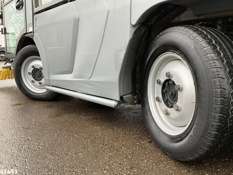 Varredora urbana Kärcher MC 250 Just 16.579 km!: foto 10 Varredora urbana Kärcher MC 250 Just 16.579 km!: foto 10