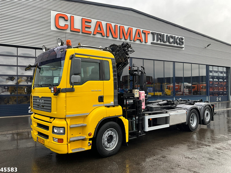 MAN TGA 26.360 Hiab 16 Tonmeter laadkraan - Camião polibenne, Camião grua: foto 2 MAN TGA 26.360 Hiab 16 Tonmeter laadkraan - Camião polibenne, Camião grua: foto 2