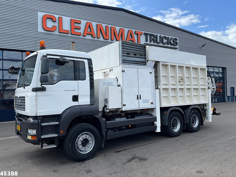 MAN TGA 33.440 6x4 MTS Dino 8m³ Saugbagger Just 173.476 km! - Caminhão limpa fossa: foto 2 MAN TGA 33.440 6x4 MTS Dino 8m³ Saugbagger Just 173.476 km! - Caminhão limpa fossa: foto 2