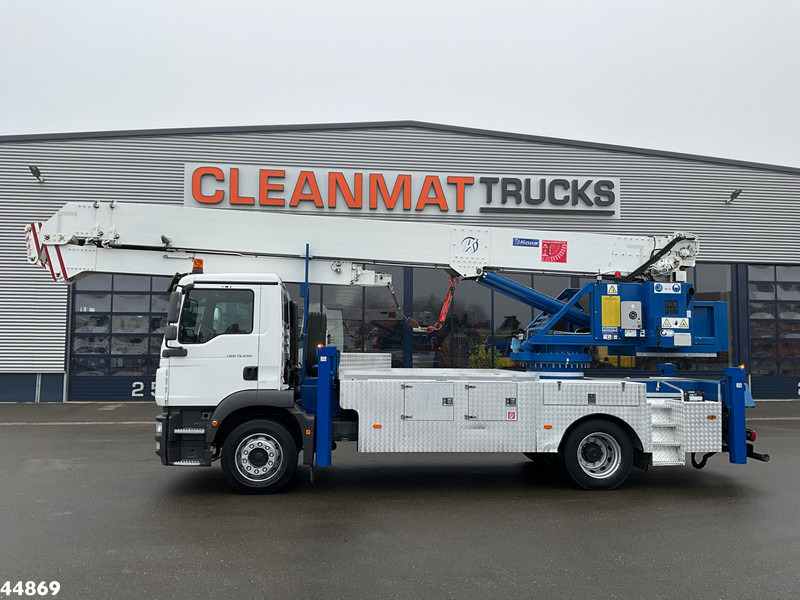 MAN TGM 15.290 Klaas 35 meter Dachdecker Kran - Camião grua: foto 5 MAN TGM 15.290 Klaas 35 meter Dachdecker Kran - Camião grua: foto 5