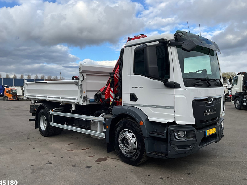 MAN TGM 18.320 Euro 6 Fassi 13 Tonmeter laadkraan NEW AND UNUSED! - Camião basculante: foto 4 MAN TGM 18.320 Euro 6 Fassi 13 Tonmeter laadkraan NEW AND UNUSED! - Camião basculante: foto 4