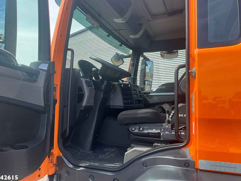Locação financeira de MAN TGS 35.360 8x2 Euro 6 VDL 30 Ton haakarmsysteem MAN TGS 35.360 8x2 Euro 6 VDL 30 Ton haakarmsysteem: foto 13