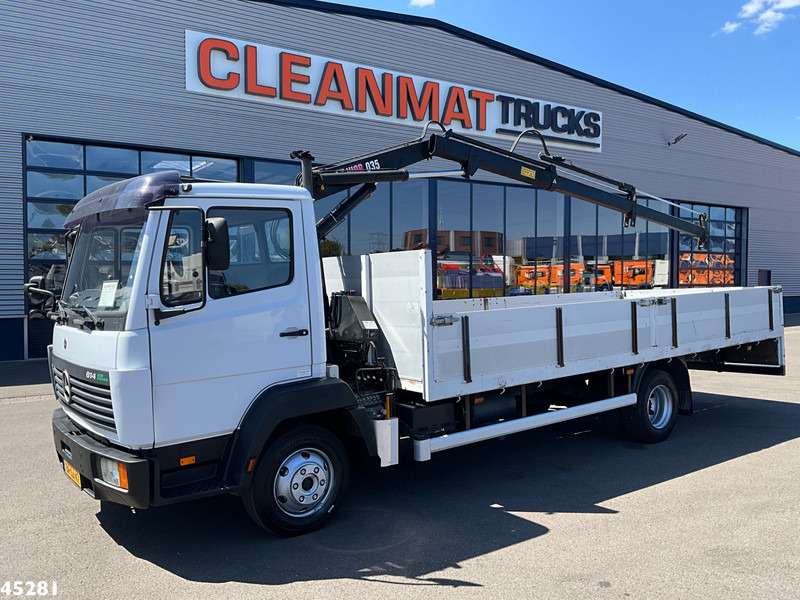 Mercedes-Benz 814 Manual Full steel Hiab 4 Tonmeter laadkraan - Camião grua: foto 1 Mercedes-Benz 814 Manual Full steel Hiab 4 Tonmeter laadkraan - Camião grua: foto 1