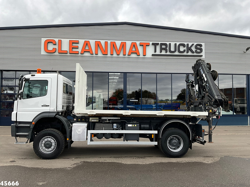 Mercedes-Benz AXOR 1929 4x4 VDL 14 Ton haakarmsysteem + Laadplateau met Hiab 14 Tonmeter laadkraan - Camião grua: foto 4 Mercedes-Benz AXOR 1929 4x4 VDL 14 Ton haakarmsysteem + Laadplateau met Hiab 14 Tonmeter laadkraan - Camião grua: foto 4