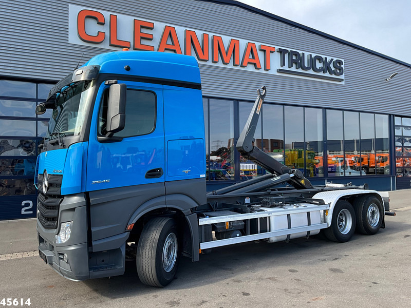 Mercedes-Benz Actros 2545 Euro 6 AJK 25 Tonmeter haakarmsysteem - Camião polibenne: foto 1 Mercedes-Benz Actros 2545 Euro 6 AJK 25 Tonmeter haakarmsysteem - Camião polibenne: foto 1