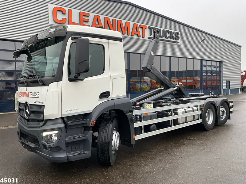 Mercedes-Benz Actros 2643 VDL 21 Ton haakarmsysteem - Camião polibenne: foto 1 Mercedes-Benz Actros 2643 VDL 21 Ton haakarmsysteem - Camião polibenne: foto 1