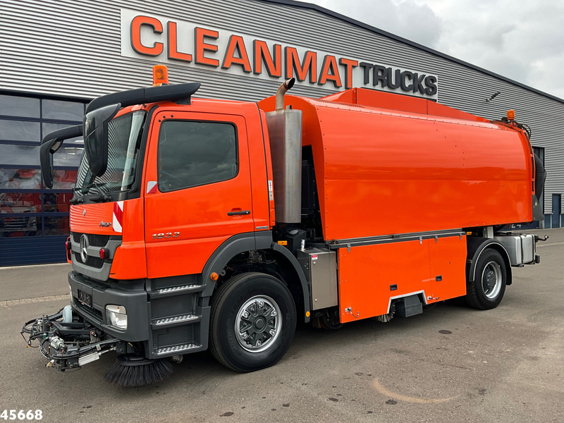 Mercedes-Benz Axor 1833 4x4 Schörling SORF Schienenreinigungs/Railway sweeper Just 38.680 Km! - Varredora urbana: foto 4 Mercedes-Benz Axor 1833 4x4 Schörling SORF Schienenreinigungs/Railway sweeper Just 38.680 Km! - Varredora urbana: foto 4
