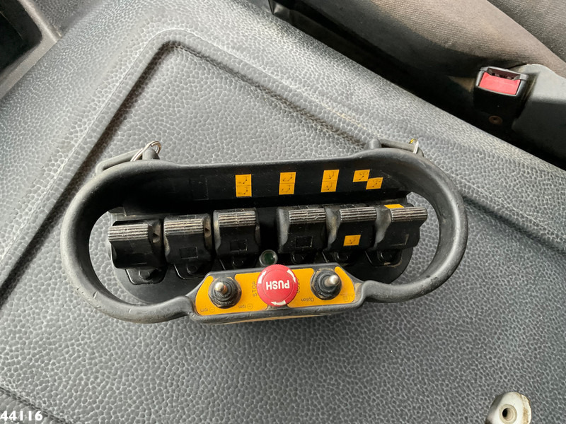 Camião grua Mercedes-Benz Axor 1929 Effer 30 Tonmeter laadkraan: foto 12 Camião grua Mercedes-Benz Axor 1929 Effer 30 Tonmeter laadkraan: foto 12