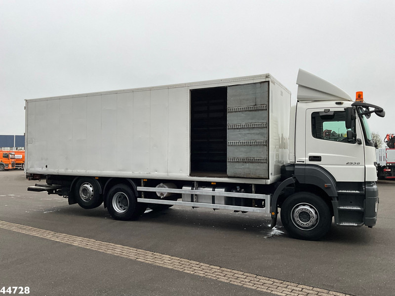 Mercedes-Benz Axor 2636 6x2 Dhollandia laadklep Just 265.901 km! - Camião furgão: foto 5 Mercedes-Benz Axor 2636 6x2 Dhollandia laadklep Just 265.901 km! - Camião furgão: foto 5