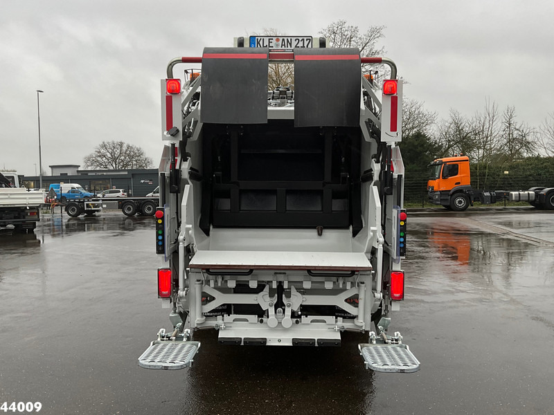 Mitsubishi Canter 9C18 Zoeller 7m³ - Caminhão de lixo: foto 3 Mitsubishi Canter 9C18 Zoeller 7m³ - Caminhão de lixo: foto 3