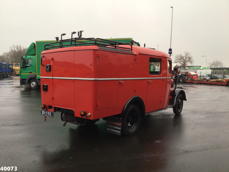 Opel Blitz 1.5 T-45 - Carrinha de contentor: foto 3 Opel Blitz 1.5 T-45 - Carrinha de contentor: foto 3