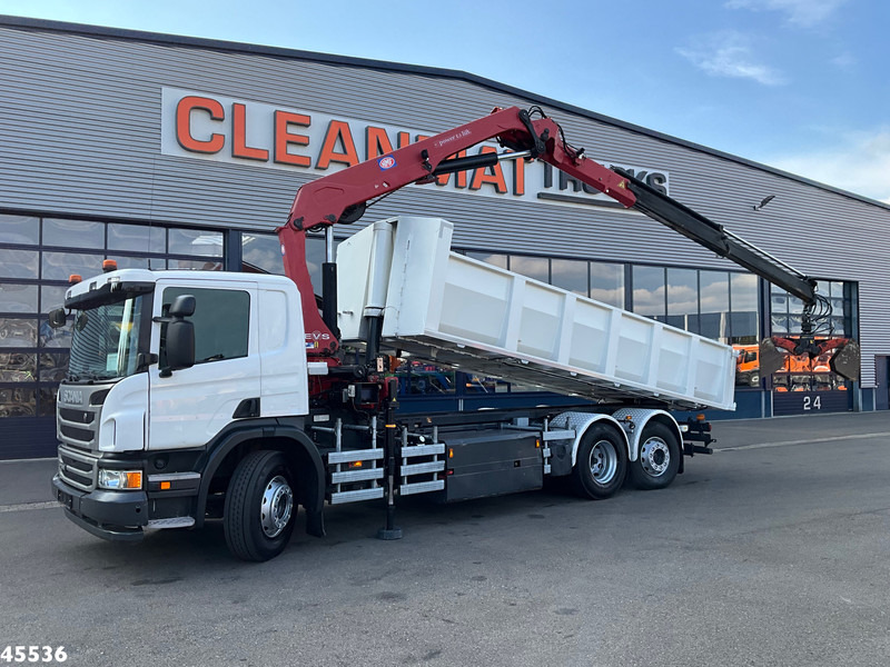 Scania P 340 Euro 6 CNG HMF 25 Tonmeter laadkraan Just 72.852 km! - Camião basculante, Camião grua: foto 1 Scania P 340 Euro 6 CNG HMF 25 Tonmeter laadkraan Just 72.852 km! - Camião basculante, Camião grua: foto 1