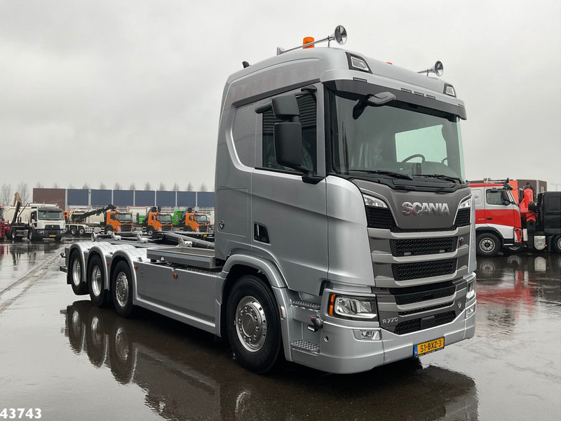 Scania R770 V8 8x2 Euro 6 Retarder Hyvalift 26 Ton NEW AND UNUSED! - Camião polibenne: foto 3 Scania R770 V8 8x2 Euro 6 Retarder Hyvalift 26 Ton NEW AND UNUSED! - Camião polibenne: foto 3