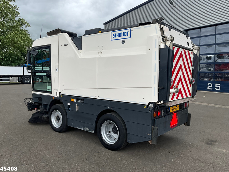 Schmidt Cleango 500 Compact Euro 6 with 3-rd brush - Varredora urbana: foto 3 Schmidt Cleango 500 Compact Euro 6 with 3-rd brush - Varredora urbana: foto 3