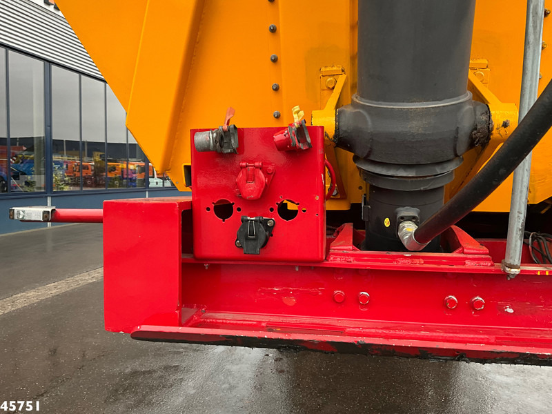 DAF FTG XF 530 6x2 Euro 6 ZF Intarder Kiphydrauliek + OVA 2-assige kipoplegger 32m³ - Tractor: foto 4 DAF FTG XF 530 6x2 Euro 6 ZF Intarder Kiphydrauliek + OVA 2-assige kipoplegger 32m³ - Tractor: foto 4