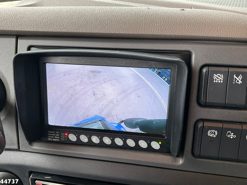 Tractor DAF FTM XF 530 8x4 Euro 6 ZF Intarder: foto 19 Tractor DAF FTM XF 530 8x4 Euro 6 ZF Intarder: foto 19