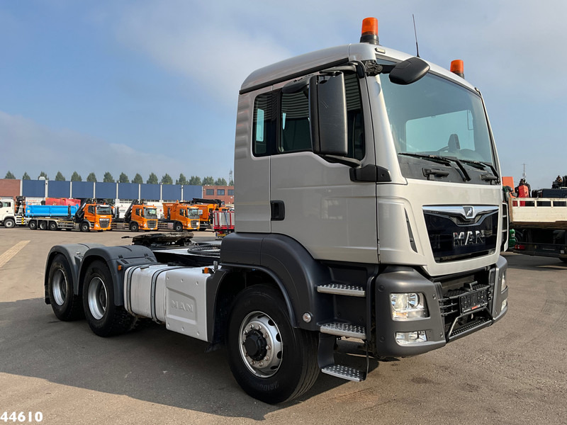 MAN TGS 26.460 Euro 6 6x6 Kiphydrauliek - Tractor: foto 2 MAN TGS 26.460 Euro 6 6x6 Kiphydrauliek - Tractor: foto 2