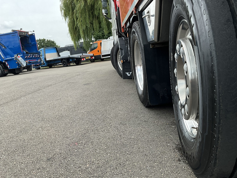 Camião grua Volvo FH 540 8x2 Euro 6 Palfinger 92 Tonmeter laadkraan + Fly-jib Just 81.817 Km!: foto 18