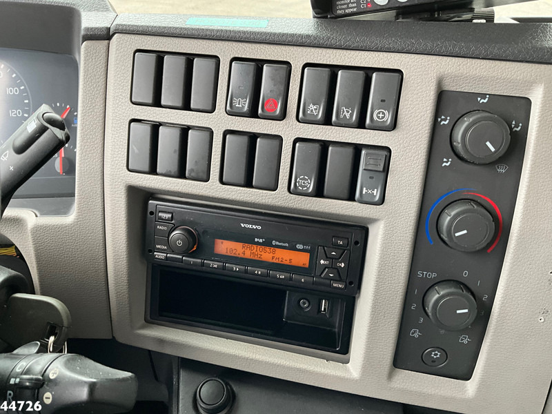 Camião furgão Volvo FL 250 Euro 6 met Dhollandia laadklep: foto 14