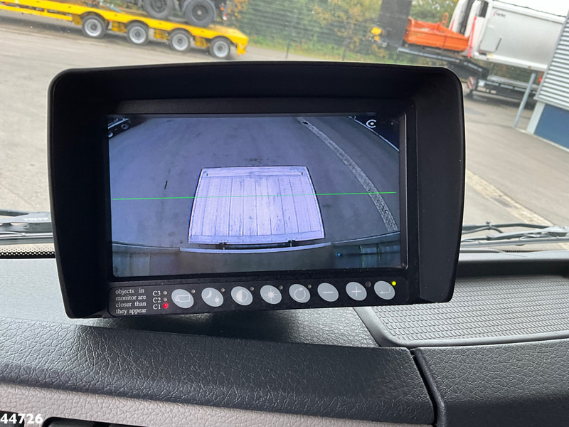 Camião furgão Volvo FL 250 Euro 6 met Dhollandia laadklep: foto 17