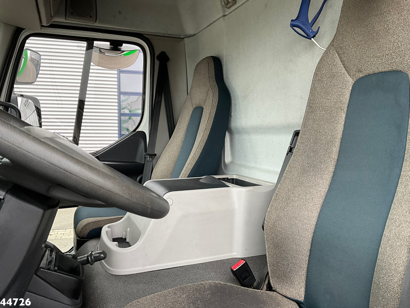 Camião furgão Volvo FL 250 Euro 6 met Dhollandia laadklep: foto 13