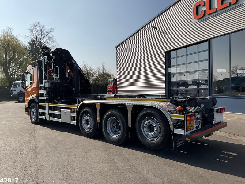 Volvo FM 420 8x2 HMF 28 Tonmeter laadkraan - Camião polibenne, Camião grua: foto 2 Volvo FM 420 8x2 HMF 28 Tonmeter laadkraan - Camião polibenne, Camião grua: foto 2
