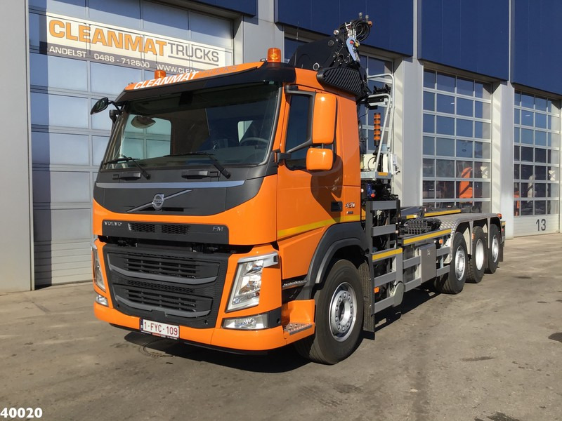 Volvo FM 420 8x2 HMF 28 ton/meter laadkraan Welvaarts weighing system - Camião polibenne, Camião grua: foto 2 Volvo FM 420 8x2 HMF 28 ton/meter laadkraan Welvaarts weighing system - Camião polibenne, Camião grua: foto 2