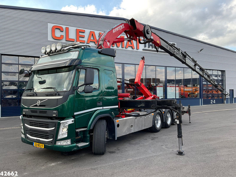 Volvo FM 460 8x4 TRIDEM Euro 6 32 Tonmeter laadkraan - Camião polibenne, Camião grua: foto 1 Volvo FM 460 8x4 TRIDEM Euro 6 32 Tonmeter laadkraan - Camião polibenne, Camião grua: foto 1