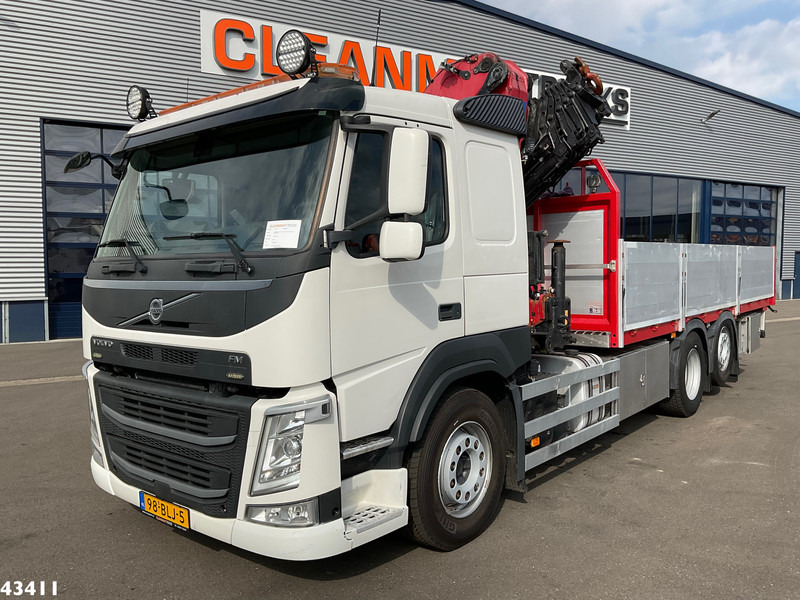 Volvo FM 500 Euro 6 HMF 32 Tonmeter laadkraan Just 166.643 km! - Camião grua: foto 2 Volvo FM 500 Euro 6 HMF 32 Tonmeter laadkraan Just 166.643 km! - Camião grua: foto 2
