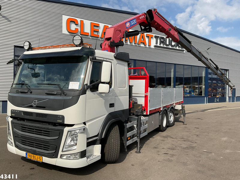 Volvo FM 500 Euro 6 HMF 32 Tonmeter laadkraan Just 166.643 km! - Camião grua: foto 1 Volvo FM 500 Euro 6 HMF 32 Tonmeter laadkraan Just 166.643 km! - Camião grua: foto 1