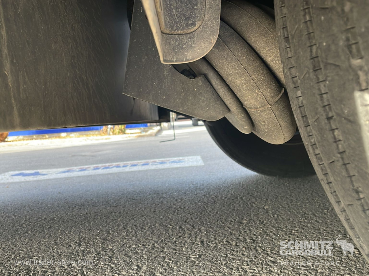 SCHMITZ Semiremolque Frigo Standard - Semi-reboque isotérmico: foto 2 SCHMITZ Semiremolque Frigo Standard - Semi-reboque isotérmico: foto 2