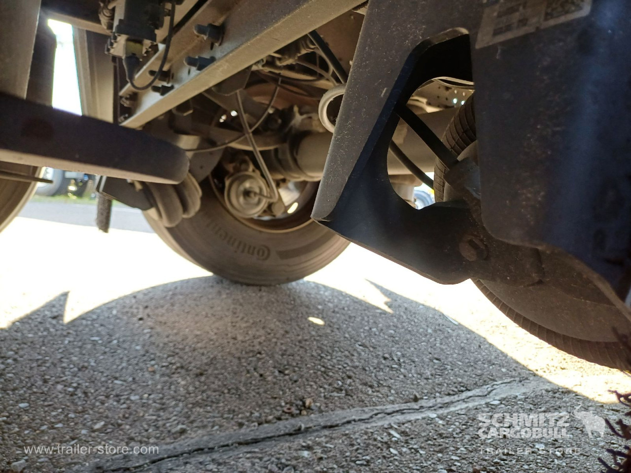 SCHMITZ Auflieger Curtainsider Standard - Semi-reboque de lona: foto 5 SCHMITZ Auflieger Curtainsider Standard - Semi-reboque de lona: foto 5