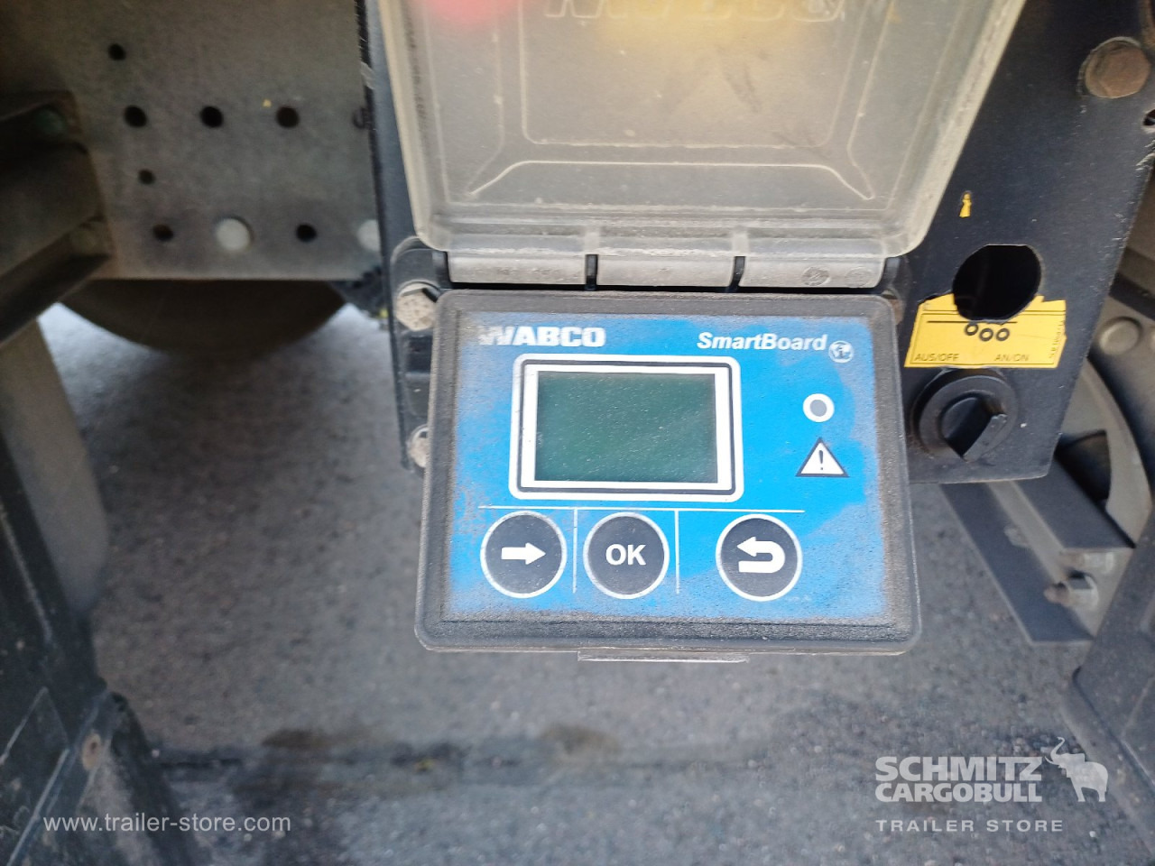 Semi-reboque de lona SCHMITZ Auflieger Curtainsider Standard Forklift holder: foto 7