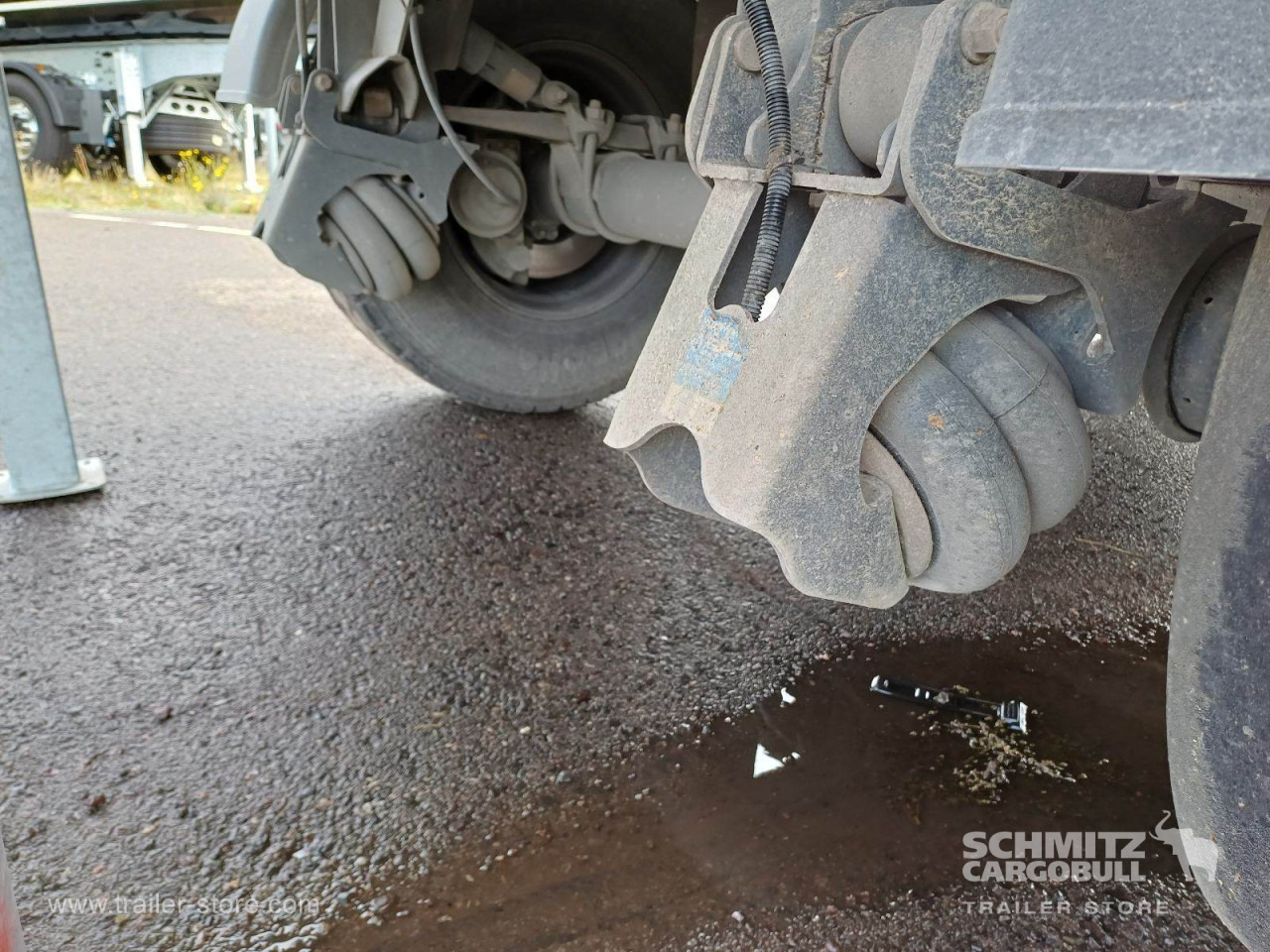 SCHMITZ Auflieger Kipper Alukastenmulde 24m³ - Semi-reboque basculante: foto 3 SCHMITZ Auflieger Kipper Alukastenmulde 24m³ - Semi-reboque basculante: foto 3