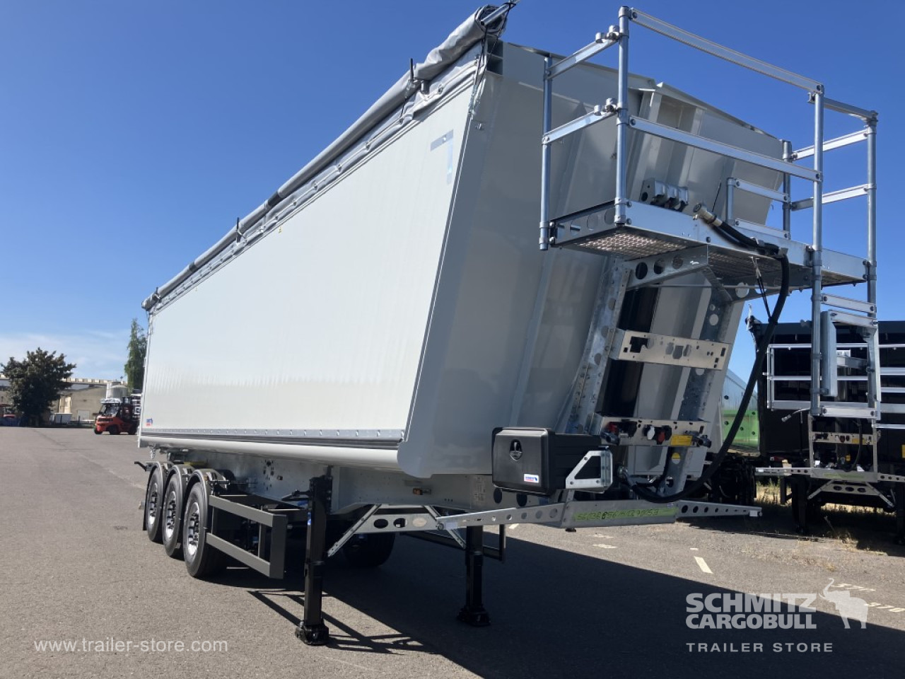 SCHMITZ Auflieger Kipper Alukastenmulde 52m³ - Semi-reboque basculante: foto 1 SCHMITZ Auflieger Kipper Alukastenmulde 52m³ - Semi-reboque basculante: foto 1