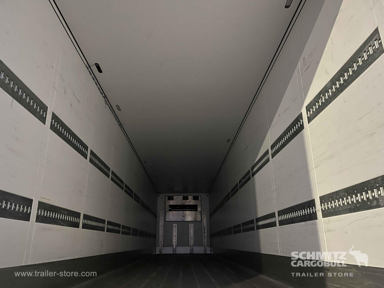 SCHMITZ Semiremolque Frigo Standard - Semi-reboque isotérmico: foto 5 SCHMITZ Semiremolque Frigo Standard - Semi-reboque isotérmico: foto 5