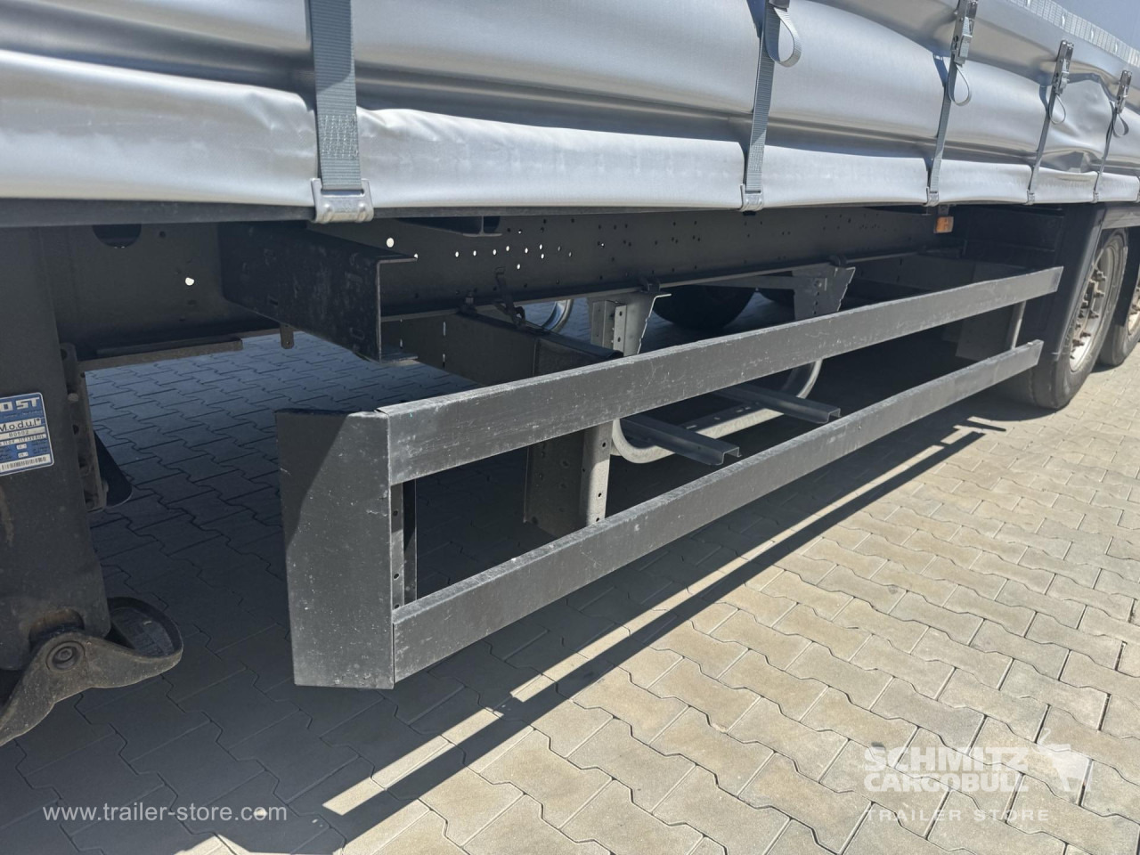 SCHMITZ Curtainsider Mega - Semi-reboque de lona: foto 2 SCHMITZ Curtainsider Mega - Semi-reboque de lona: foto 2