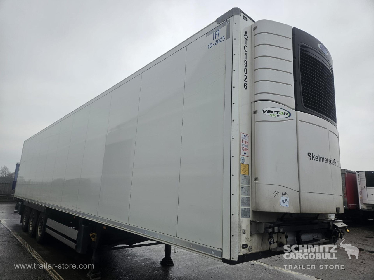 SCHMITZ Reefer Multitemp - Semi-reboque isotérmico: foto 1 SCHMITZ Reefer Multitemp - Semi-reboque isotérmico: foto 1