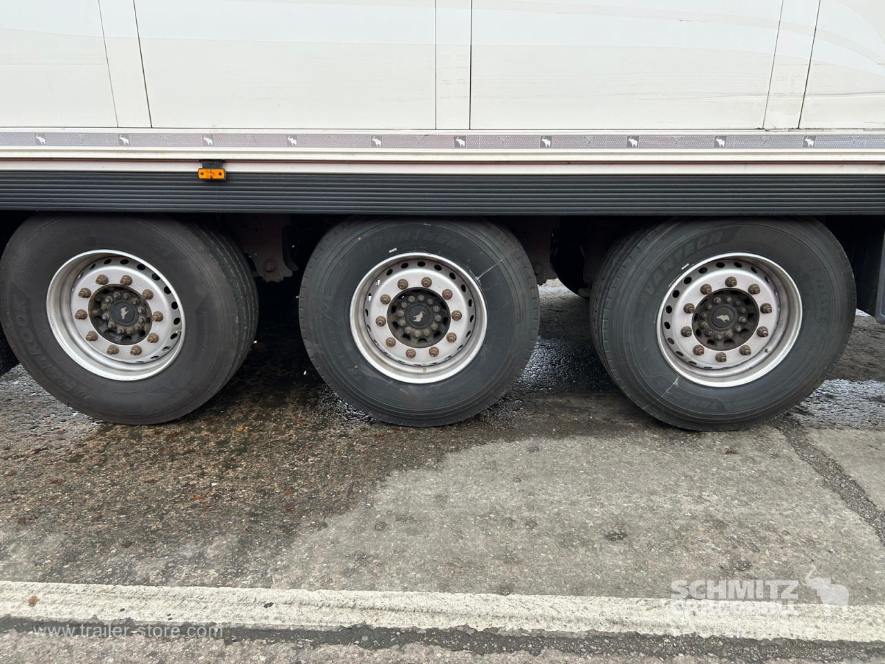 SCHMITZ Reefer Standard - Semi-reboque isotérmico: foto 4 SCHMITZ Reefer Standard - Semi-reboque isotérmico: foto 4