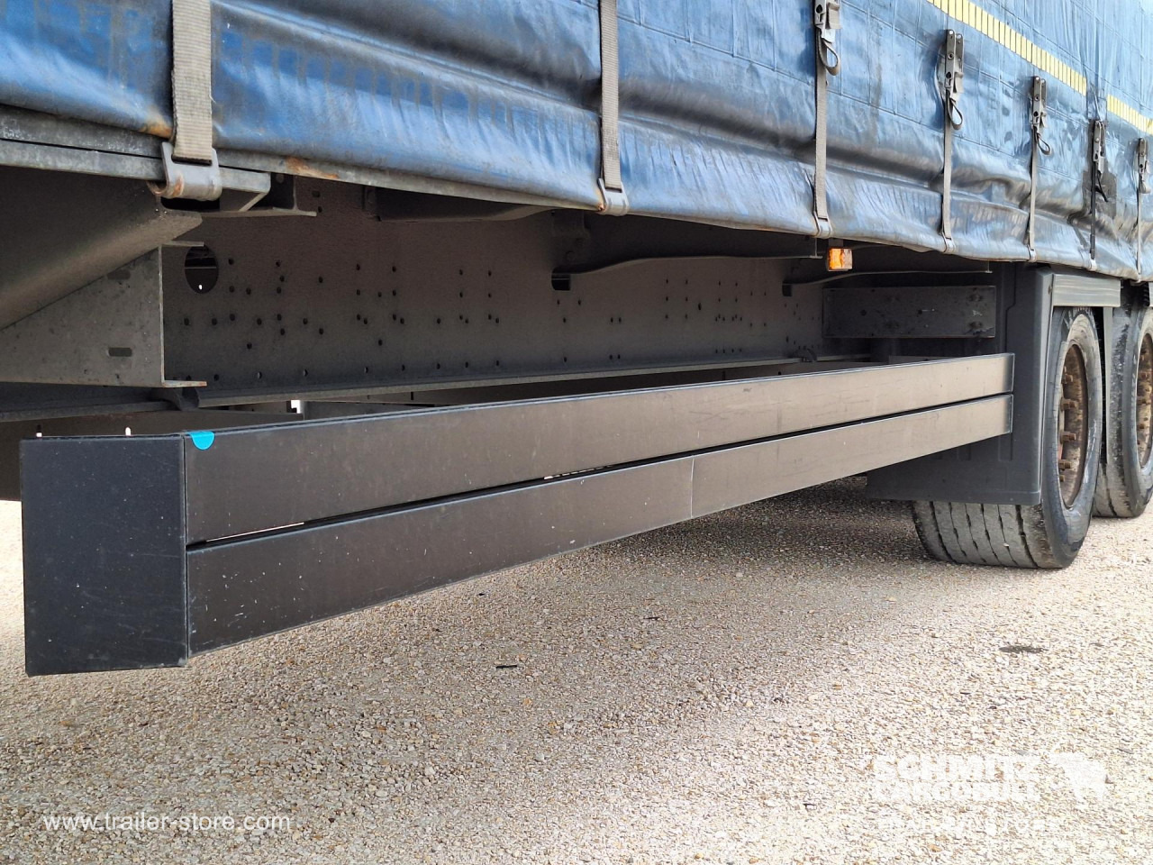 SCHMITZ Curtainsider Mega - Semi-reboque de lona: foto 5 SCHMITZ Curtainsider Mega - Semi-reboque de lona: foto 5
